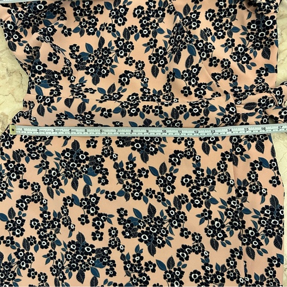 J. Crew Rosy Floral Wrap Dress 365 Crepe Size 14 - Picture 8 of 14